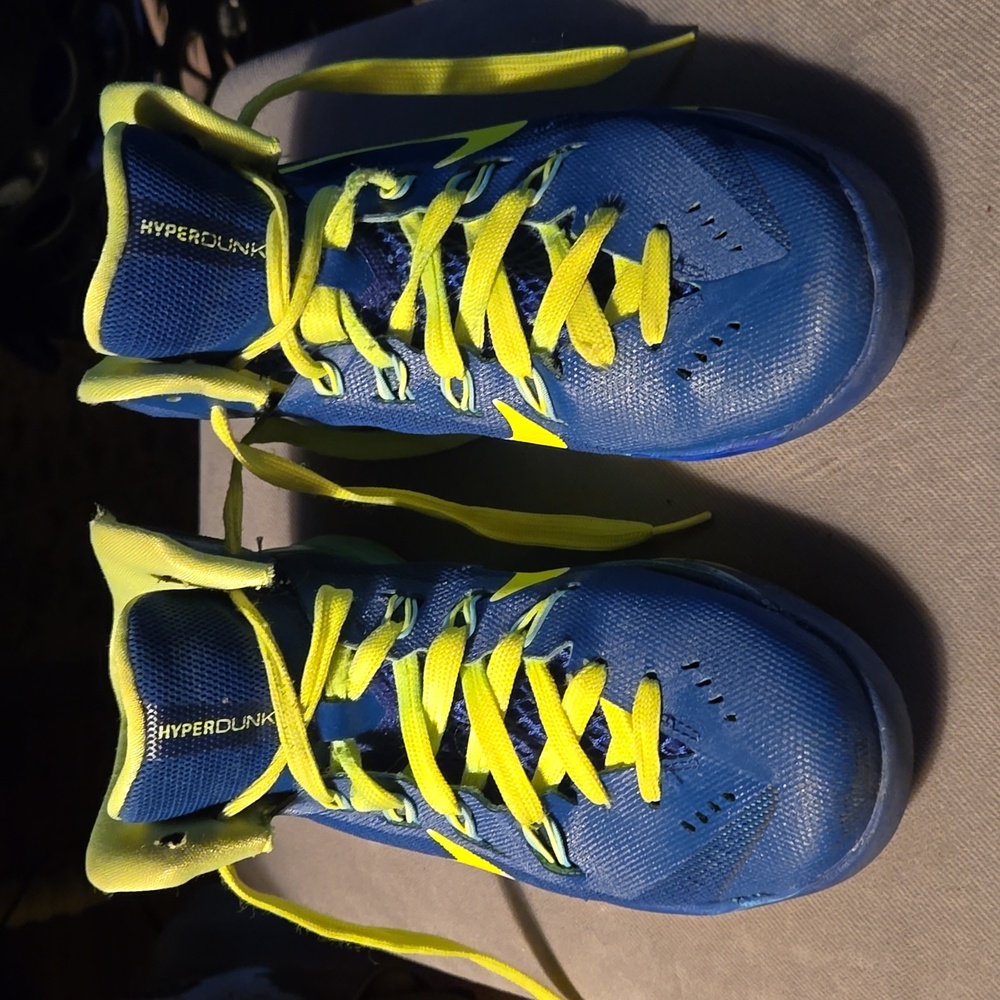 Nike Hyperdunk 2014 basketball shoes Youth